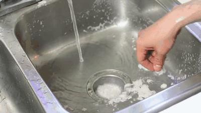 小苏打的妙用教大家四个小妙招,小苏打的神奇妙用你真的都知道吗