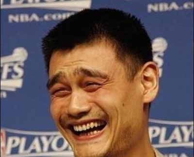 姚明动人瞬间,姚明篮球场上搞笑瞬间