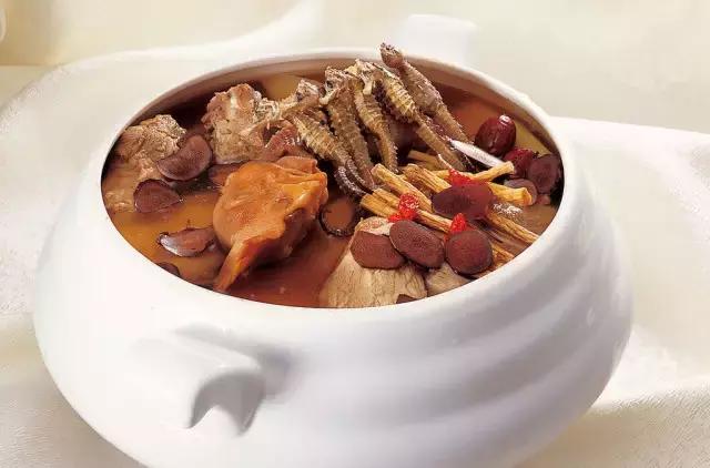 盗汗和自汗属于阴虚还是阳虚,为什么自汗是阳虚盗汗是阴虚