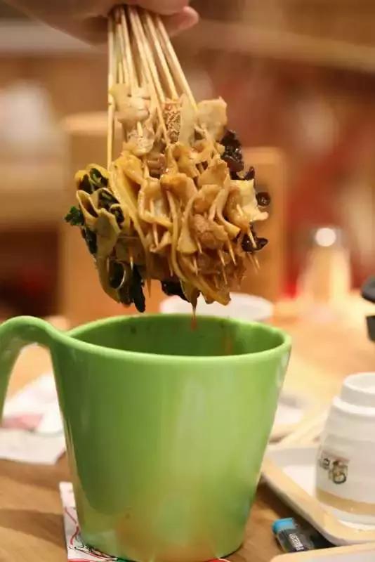 你无肉不欢吗？吃完叱咤大连烤肉界这4家名店，做梦也会笑！