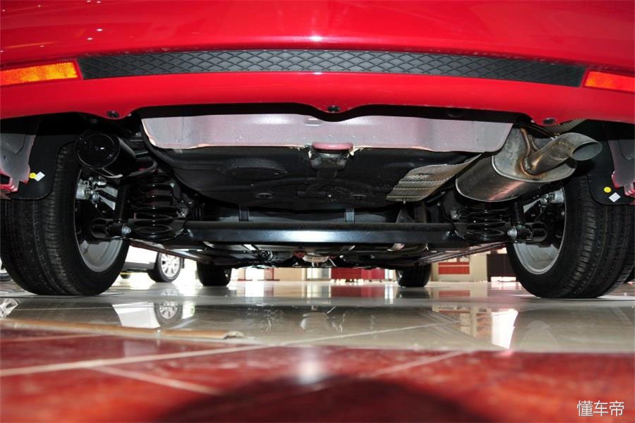 荣威3502016款自动,荣威3502012款优缺点