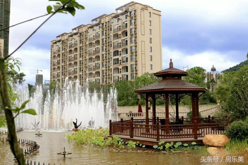 红星美凯龙落定湾里，置业香逸熙园，让你生活随心所欲乐无边！