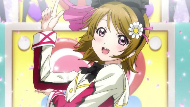 动漫眼镜娘摘下眼镜,摘下眼镜解除封印后的女生