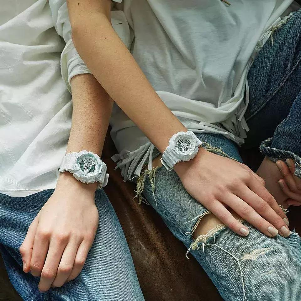 g-shock联名改熊猫配色,g-shock与absolut联名