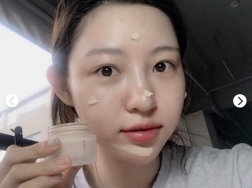 哪个粉底液涂出来是奶油肌,推荐一款比较好的自然的粉底液