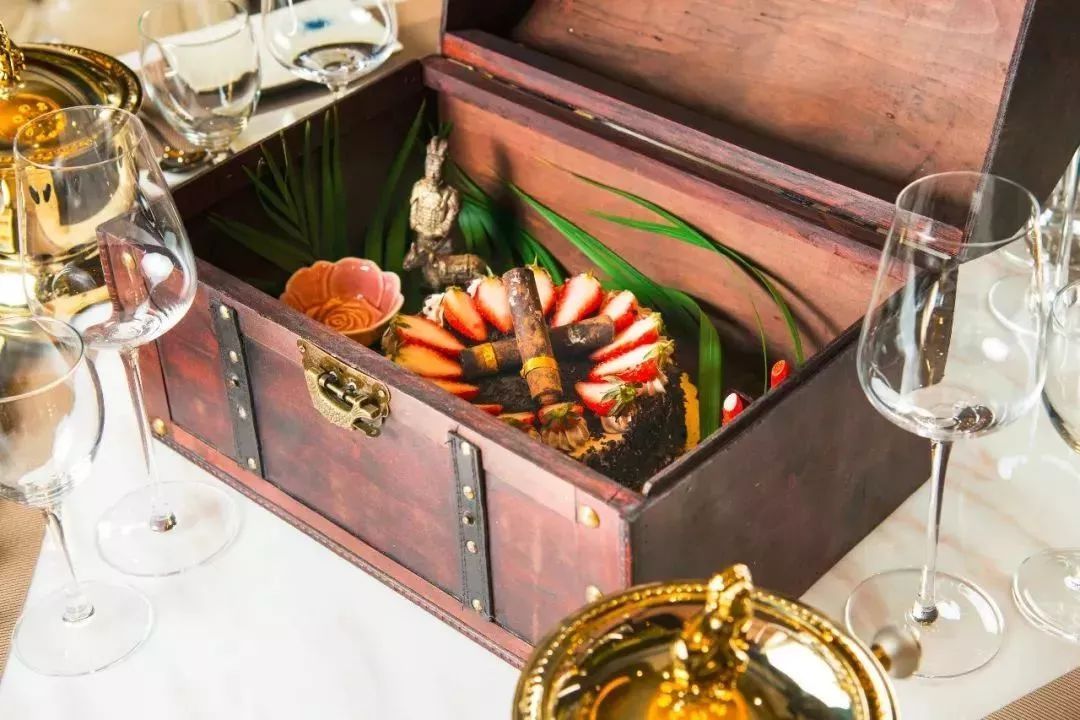 天津海鲜自助一百多一位的餐厅,天津高端自助海鲜价位