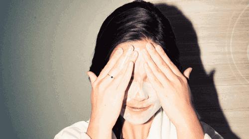 皮肤缺水严重怎么快速补水,眼部皮肤缺水怎么补水最快