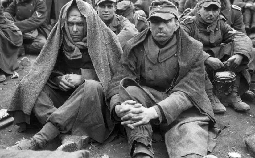 二战德军后期投降视频,假如你是二战德国坦克兵