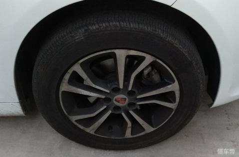 荣威e550值得入手吗,荣威e550混动二手车值得买吗