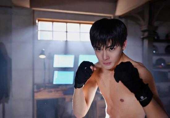 侯明昊为什么不演吴邪了,侯明昊吴邪版在哪播