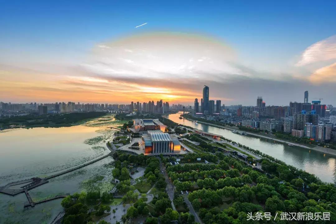 武汉市房价暴跌,武汉房价暴跌还会大拆迁吗