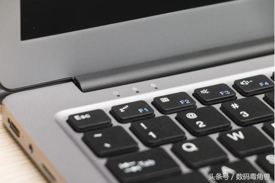 清华同华K1毒家评测，新一代办公新宠