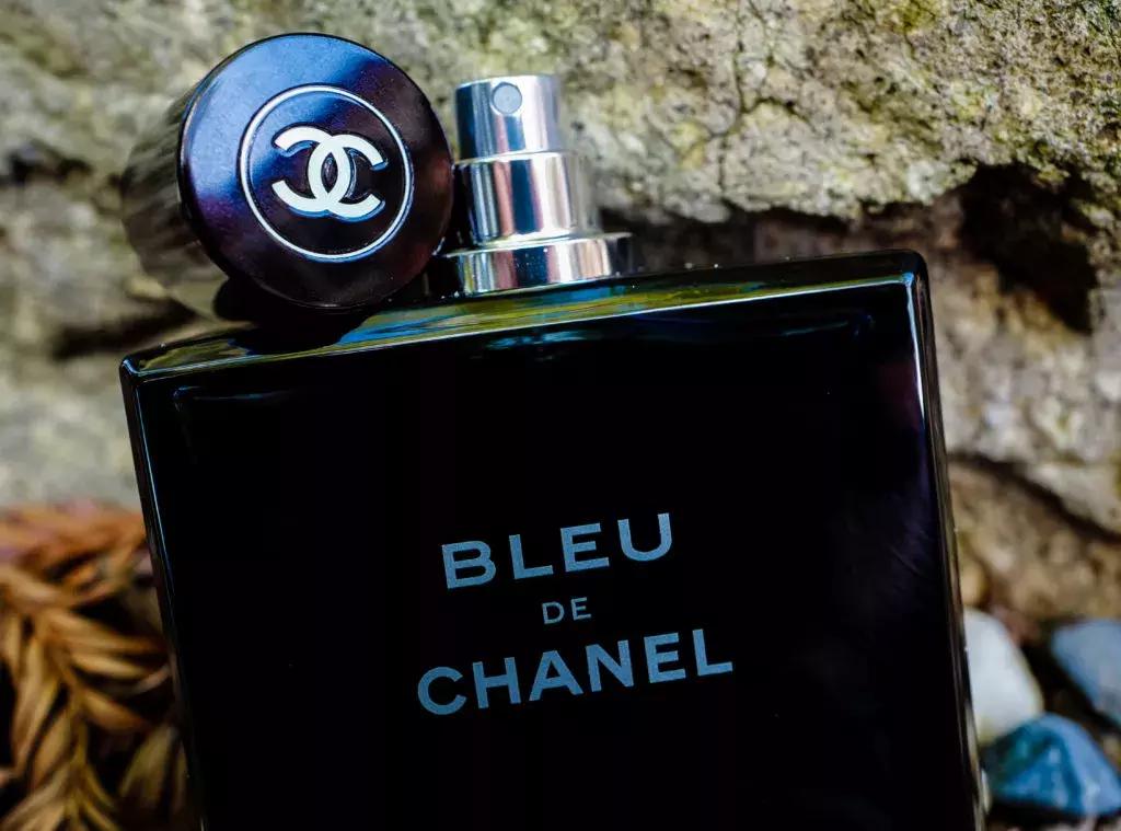 喷了妹子抱着不想放的10大男性香水