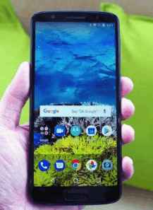 苹果新款拆机机器人,一小时拆200台!荣耀10发布!科技早讯