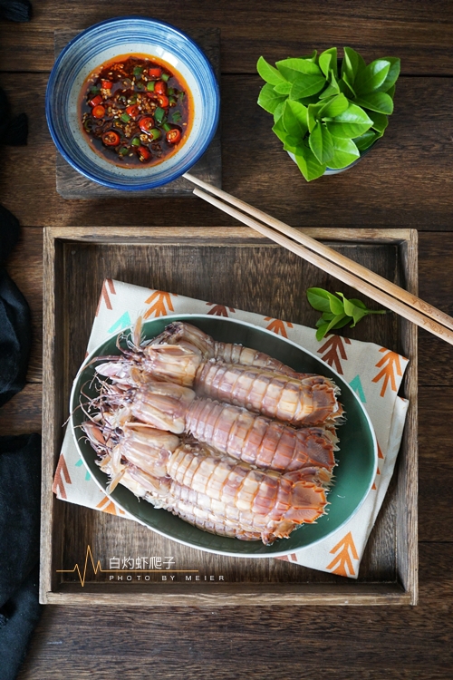 又是一年小龙虾季到底应该怎么吃,剥虾爬小技巧