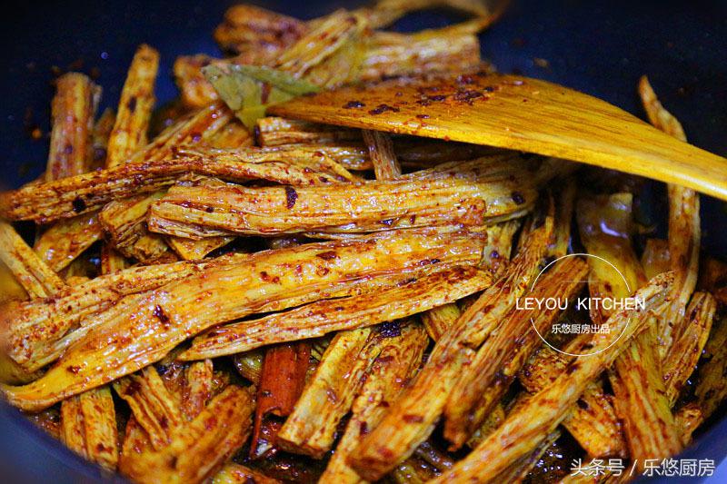 买来的辣条怎么做不会太辣,买回来的辣条怎么做才好吃