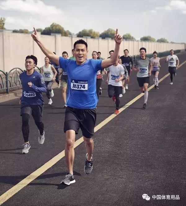 nike和中国明星联名,nike与明星联名