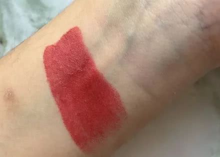 818护肤品必买,普通人不要轻易尝试的网红化妆品