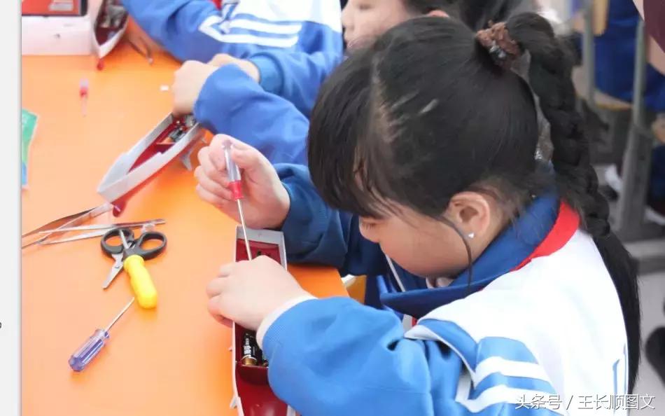 红旗渠精神历久弥新,红旗渠精神走进学校