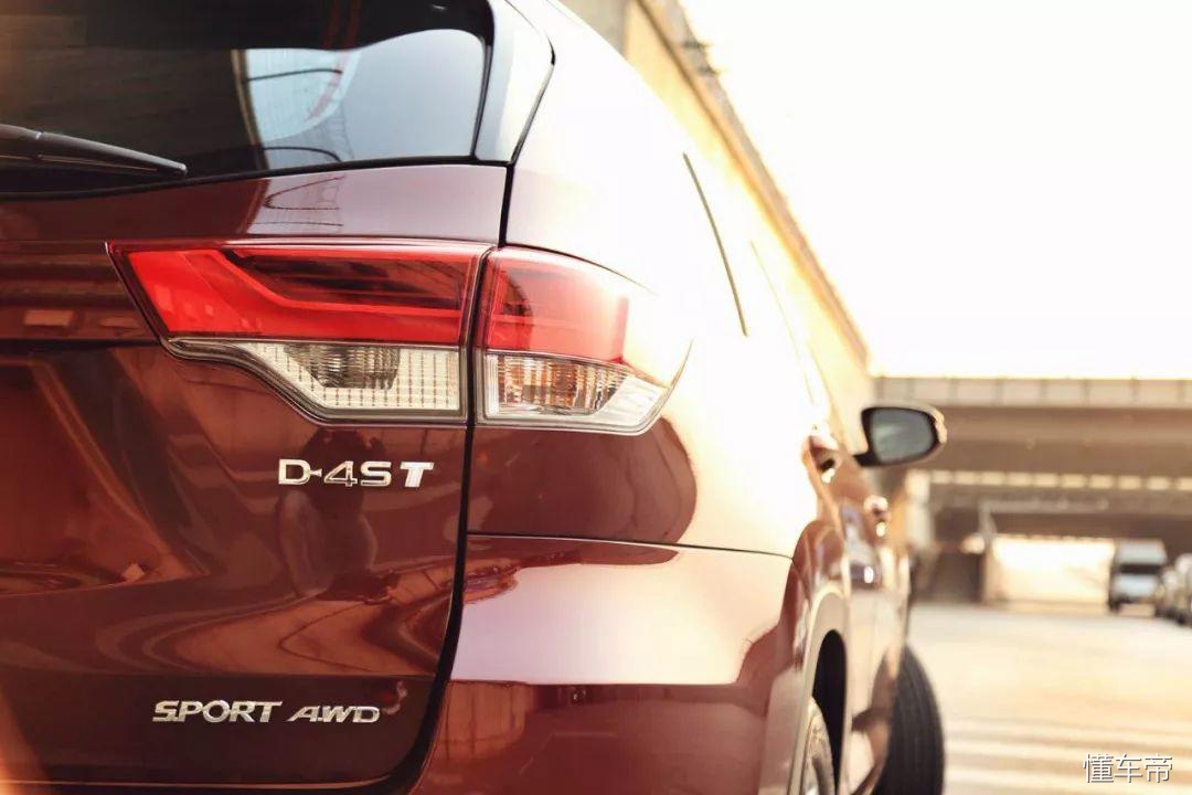 2021款广汽丰田汉兰达增配不加价,2022款汉兰达2.5双擎提车加价