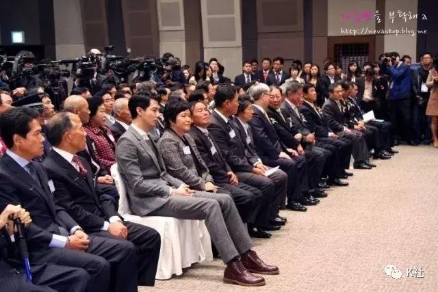 拍情色片也能爆火，他不愧是韩国国宝级男神！