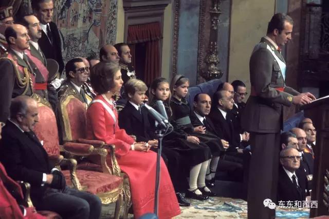 *妇情**名单超过1500人的国王,年近80还在找情人