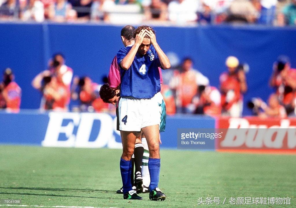 1970年世界杯足球鞋,2006世界杯猎鹰足球鞋