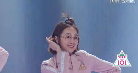 《创造101》主题曲李子璇为什么站C位？李子璇个人资料背景介绍