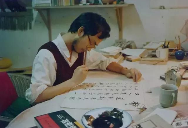 私奔扯证相爱26年，女儿重病脑瘫，仍把生活过成了诗！