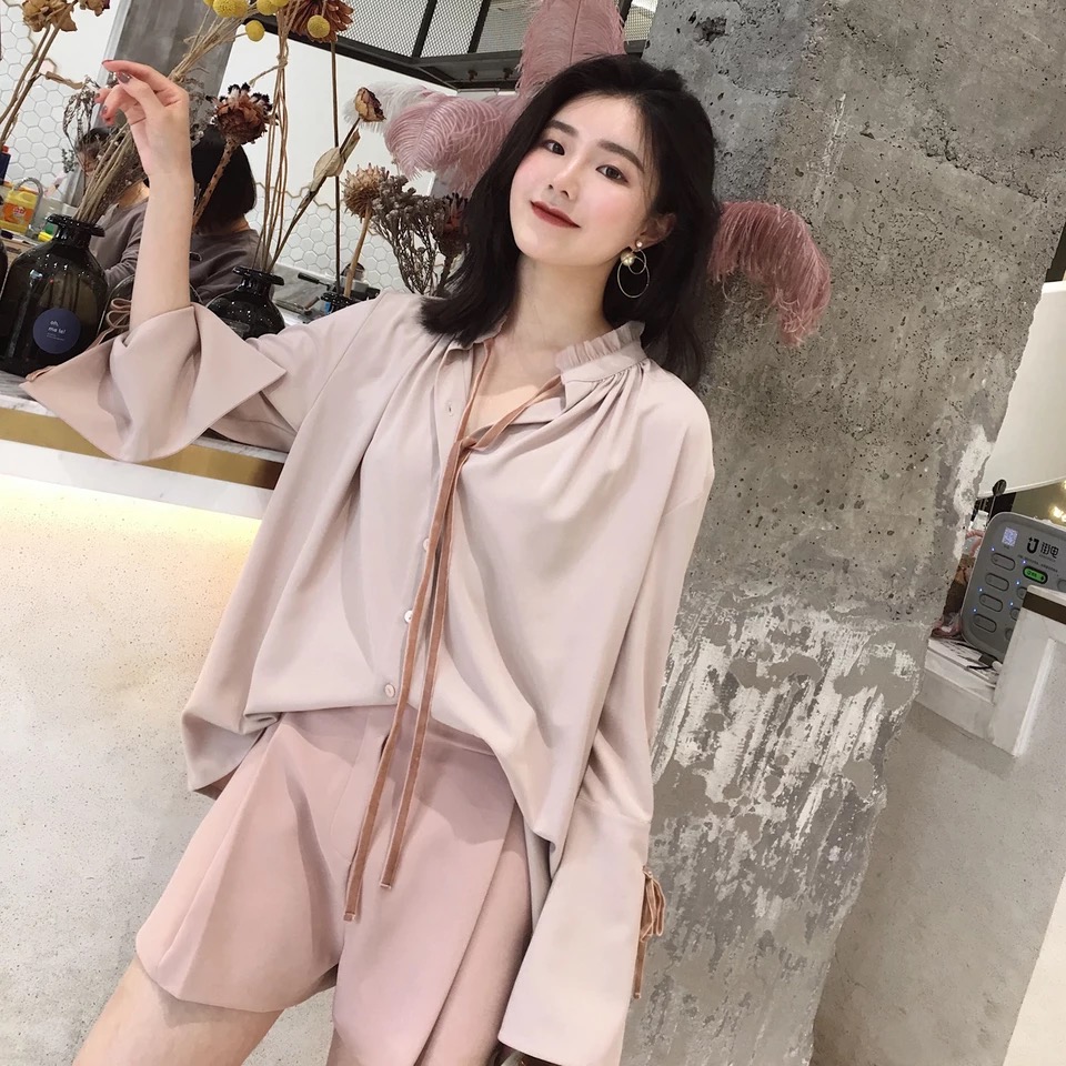 怎么练成朴素干净的气质,如何做一个气质穿搭