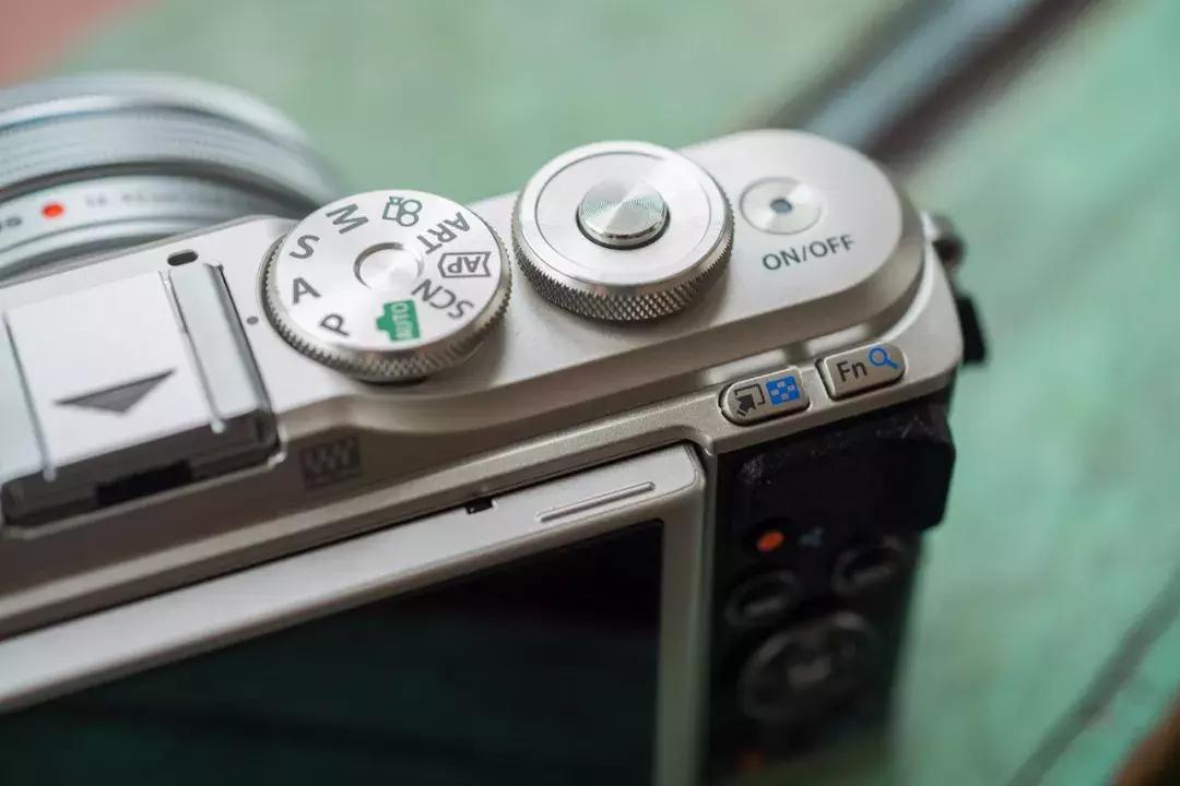 奥林巴斯epl9什么时候发布的,用颜值说话奥林巴斯e-pl9评测