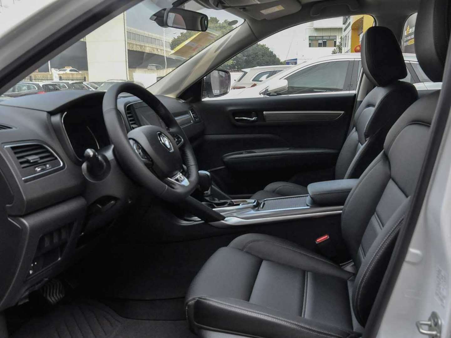 标致4008科雷傲哪个值得买,22款标致4008实力版测评