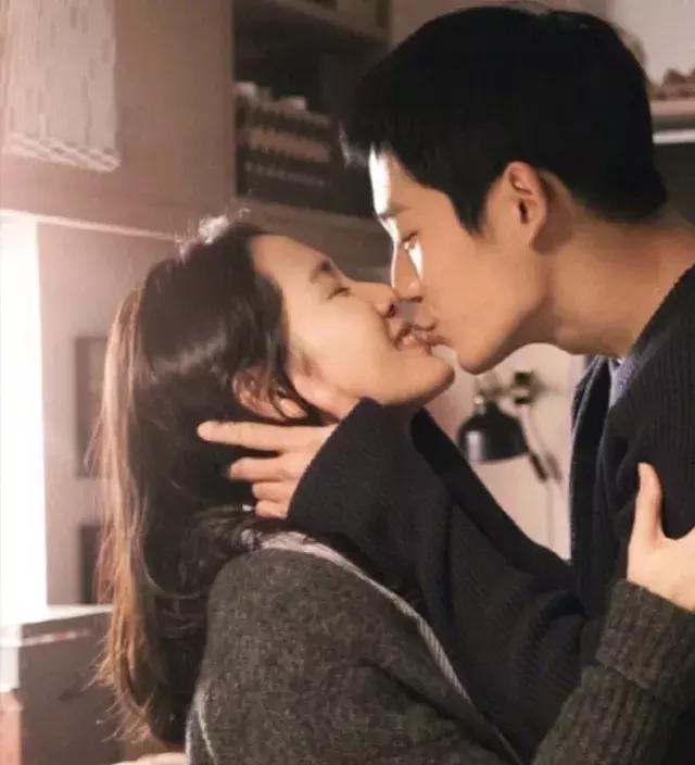 155身高头发又黑又多什么发型,一米五八身高适合什么发型