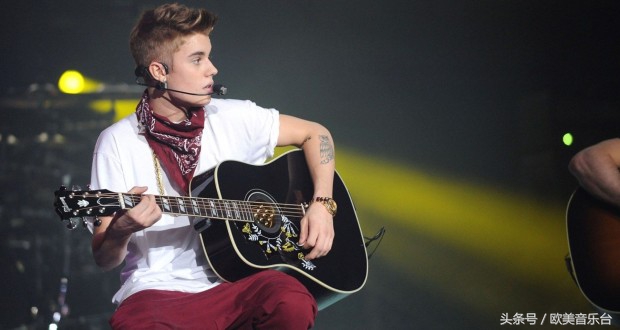 贾斯汀比伯歌曲favoritegirl,推荐贾斯汀比伯好听的歌曲top10