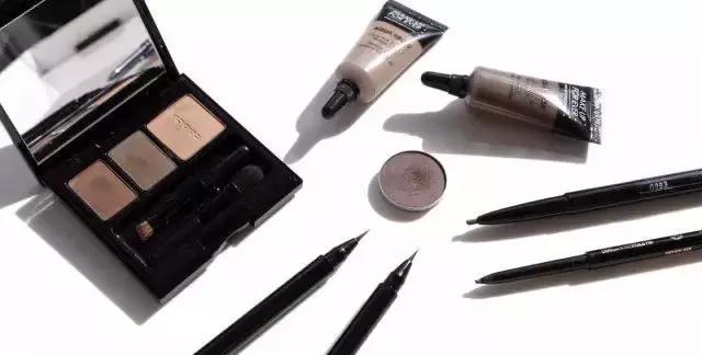 一恍11年，归来仍是少女颜！