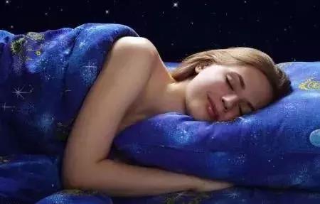 挤黑头痘痘粉刺闭口,怎么去除闭口痘