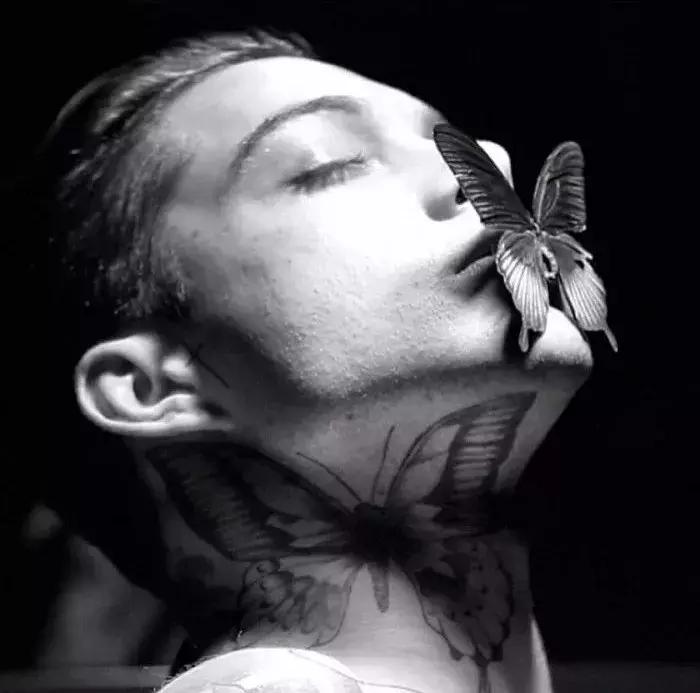 你知道彩虹是什么颜色吗,你知道彩虹的颜色吗英语翻译