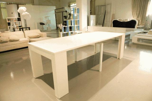 当你还在宜家买买买时，别人都在用折叠餐桌、智能衣柜、隐形床了