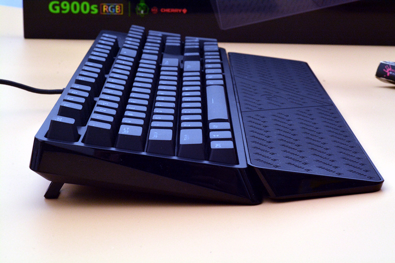 瀵屽嫆閿洏g900s閿綅,瀵屽嫆閿洏g900s鍝勾鍑虹殑