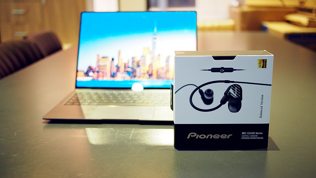 动圈式耳机煲机前后区别大吗,双动圈耳机和单圈哪个效果好