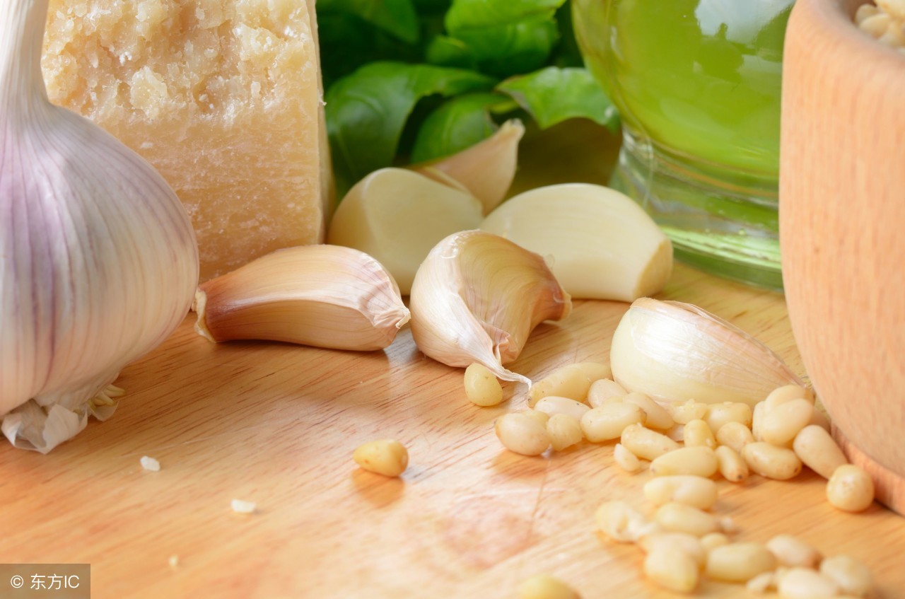 询问咳嗽白痰多用什么小偏方,5个月的宝宝咳嗽快速止咳小偏方