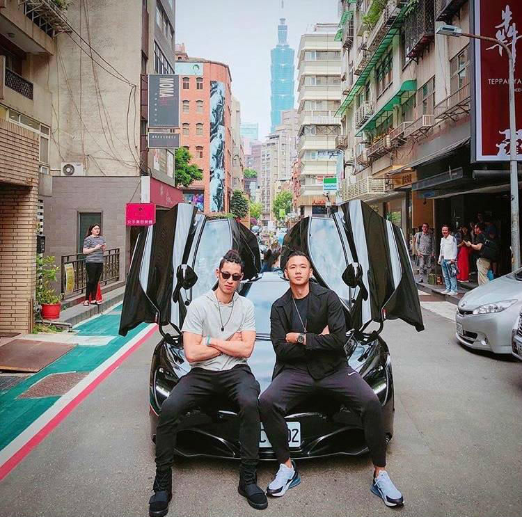 国际赛场球星上脚,球星上脚闪击8