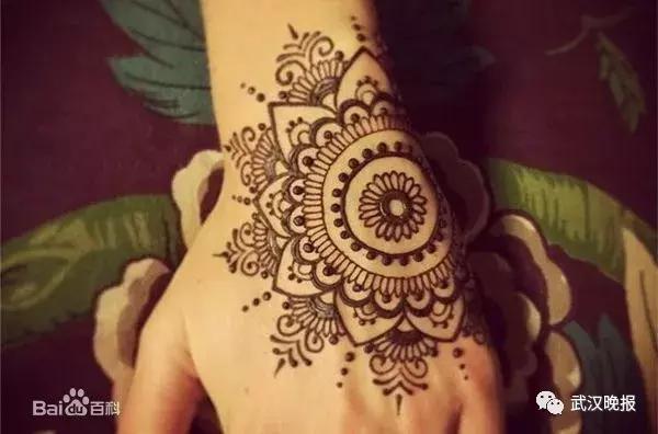 「健康」他在巴厘岛尝鲜特色服务，现在可能一辈子消不掉……悔恨啊！