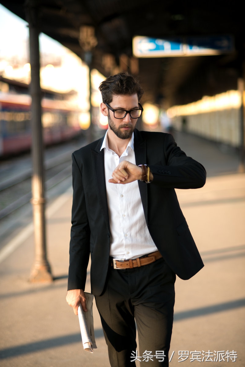 男人要怎么穿才有精神,男人要怎么穿才算体面