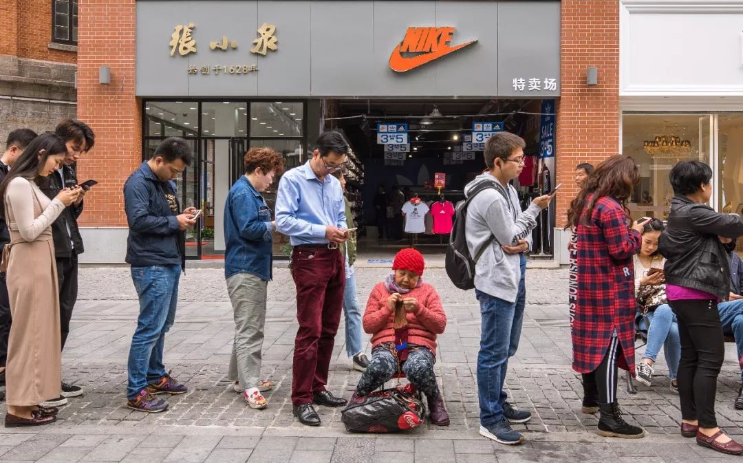 在决定去排鲍师傅前,我建议你点进来看看