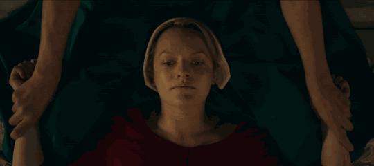 《使女的故事》里的世界，就是我们的未来