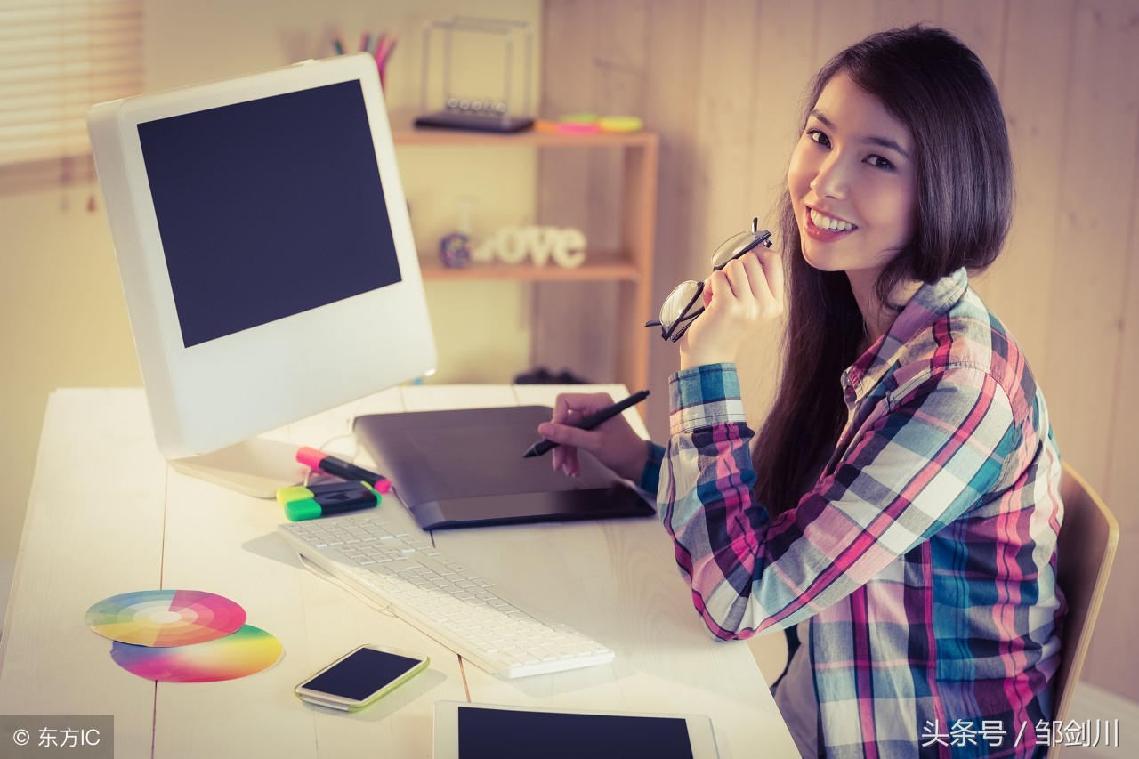 出书难不难,出书是不容易的事