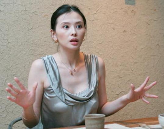 41岁萧淑慎全身照,明星萧淑慎最新照片