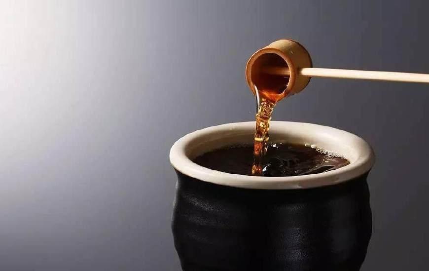 家里的花又招虫了？学会这一招，杀虫药不用买！