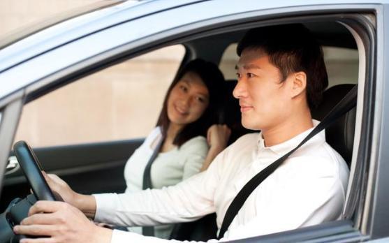 3岁宝宝突然肚子疼的撕心裂肺,3岁宝宝肚子疼的直打滚